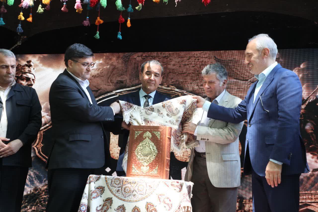 شاهنامه در لردگان صاحب‌خانه شد