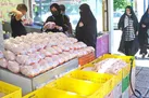 عرضه مرغ زیر قیمت مصوب | خبری از مرغ 100 هزارتومانی منتقدان دولت نشد‌