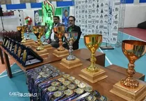 حضور 170 ورزشکار و 17 تیم در مسابقات پرس سینه اراک