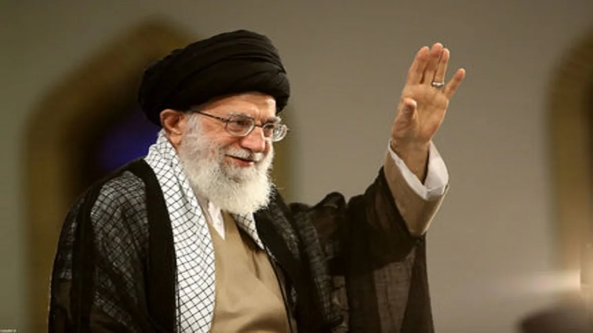 اطلاعیه دفتر رهبر انقلاب درباره تماس‌های مکرر در خصوص طلب حلالیت از امام شهید