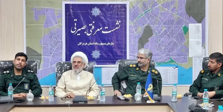 رسانه موفق رسانه دارای اخلاق حرفه‌ ای است