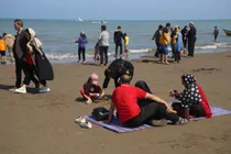 ورود شهروندان ساری به سواحل رایگان شد
