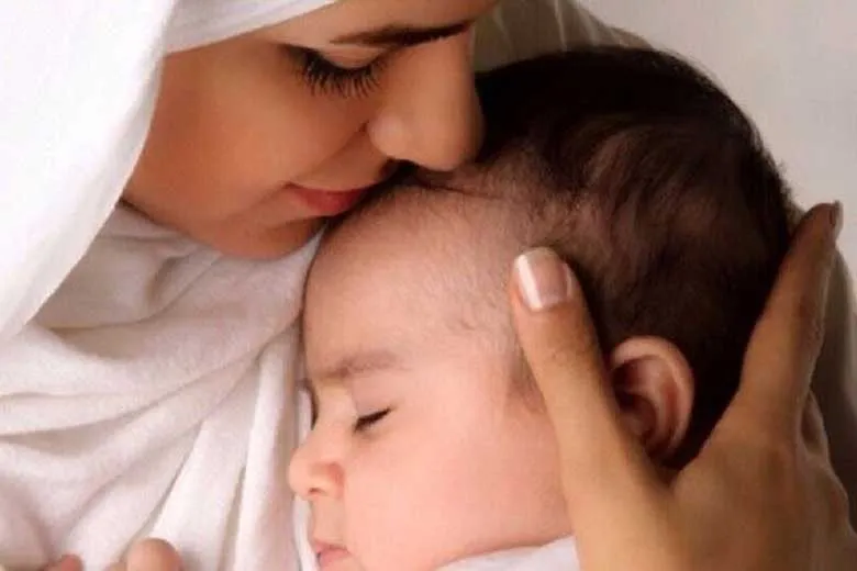 شیر مادر کرونایی نوزاد را ایمن می‌کند