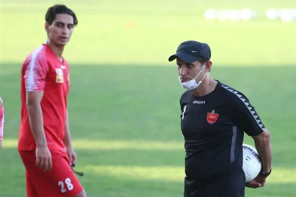 گل‌محمدی: شرایط هواپیماها نگرانم می‌کند