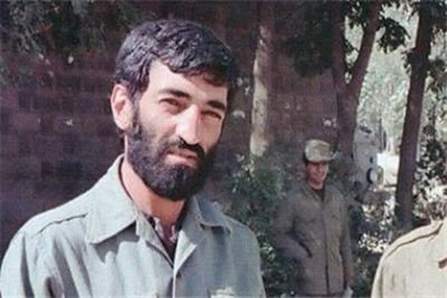 من از «حاج‌احمد» خبر دارم!