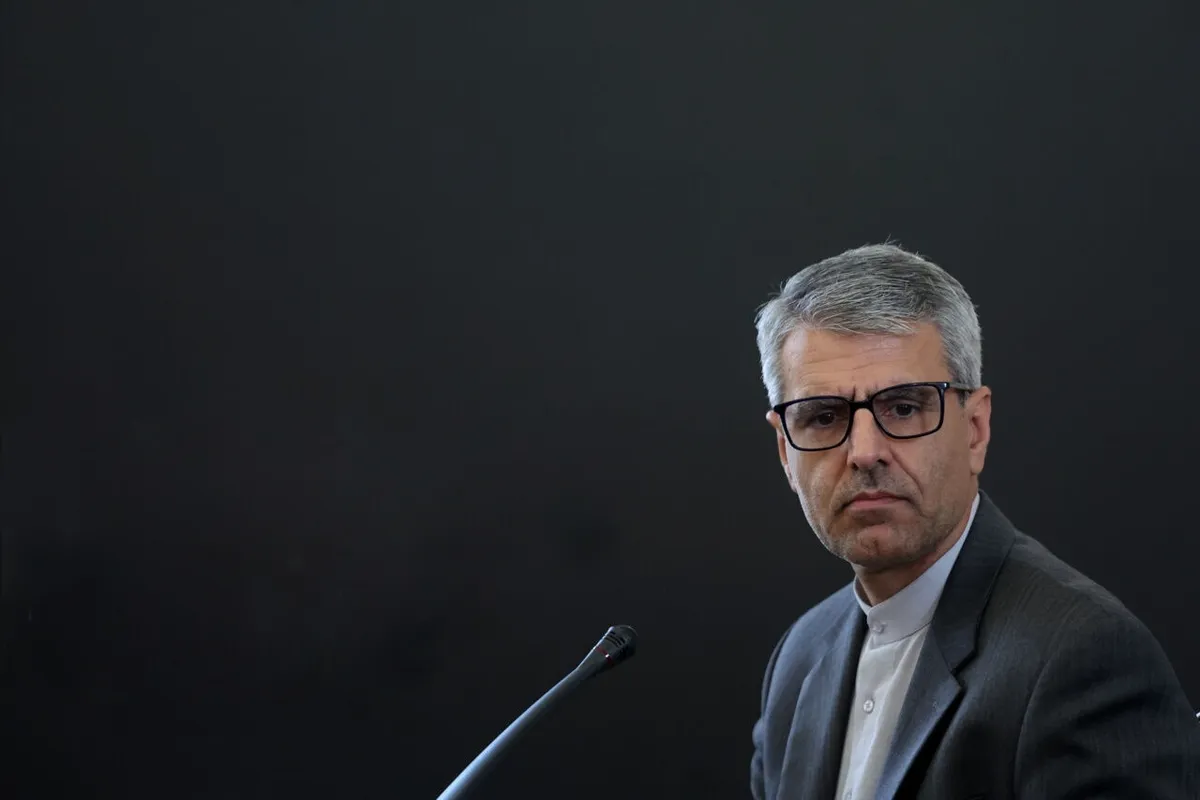 خانه دوست باقی می‌ماند