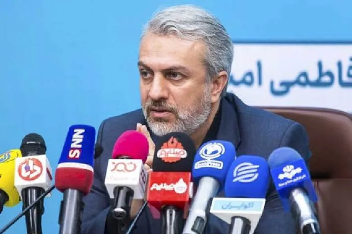 قیمت خودرو کاهش می‌یابد | مردم قیمت واقعی را از بورس استخراج کنند