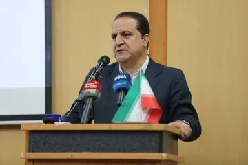 همدلی و مشارکت مردمی در برابر چالش‌های اقتصادی و فرهنگی دشمن راهگشا خواهد بود
