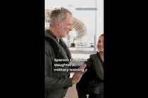 ببینید | پادشاه پرید!
