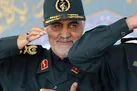 تفنگ بر دوش کشیدن در جبهه ها غرور آفرین است