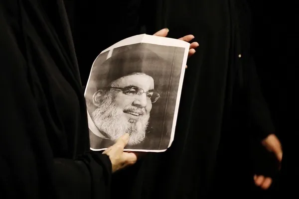 پیکر شهید سیدحسن نصرالله در کربلا به خاک سپرده می‌شود