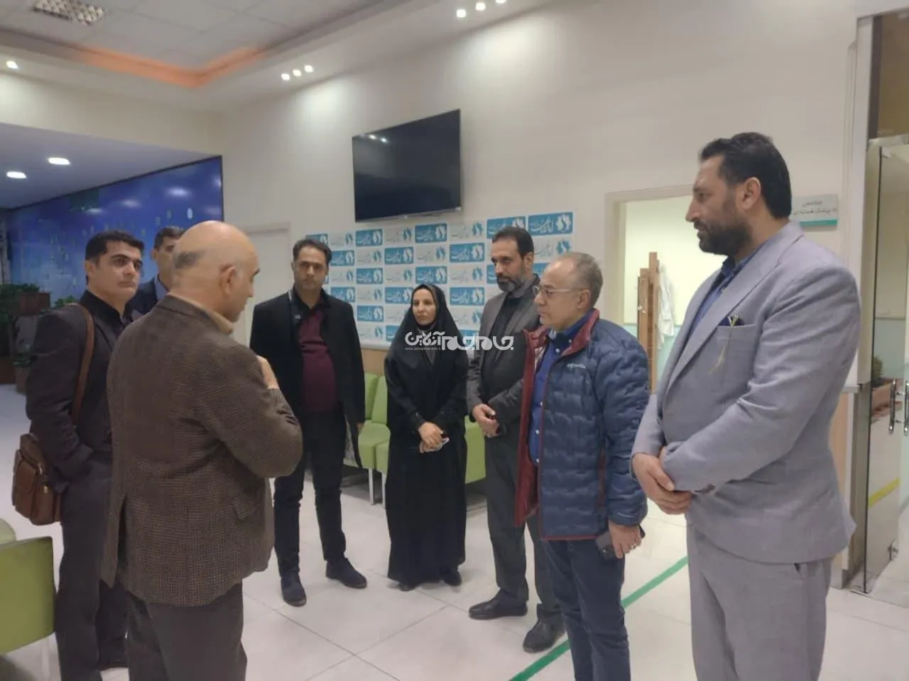 بازدید نمایندگان استان های سمنان و آذربایجان شرقی در شورای عالی استانها از مرکز جامع تشخیص و درمان سرطان و مرکز پزشکی هسته ای راه آسمان