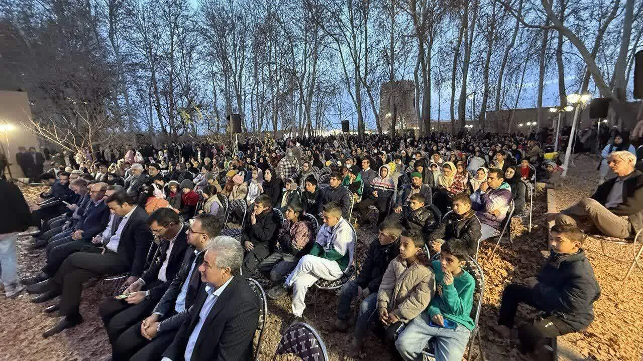 ۴۰ میلیارد ریال کمک مردمی در جشن گلریزان مهریز برای آزادی زندانیان غیرعمد