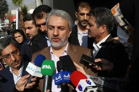 کسری تراز تجاری واردات و صادرات به ۱.۳ میلیارد دلار کاهش یافت
