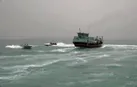 کشف محموله سنگین سوخت قاچاق در آب‌های قشم