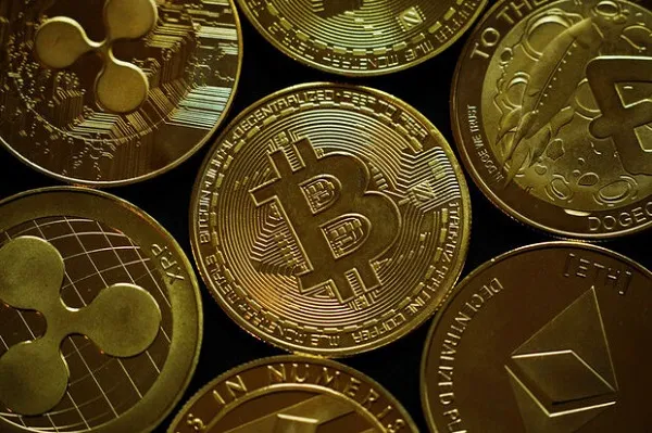 قیمت بیت‌کوین تا ۵۷ هزار دلار افزایش یافت