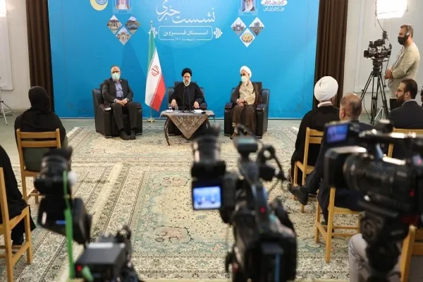 باید به وضعیت کارخانه‌هایی که خصوصی‌سازی غلط آن‌ها را تعطیل کرده، رسیدگی شود