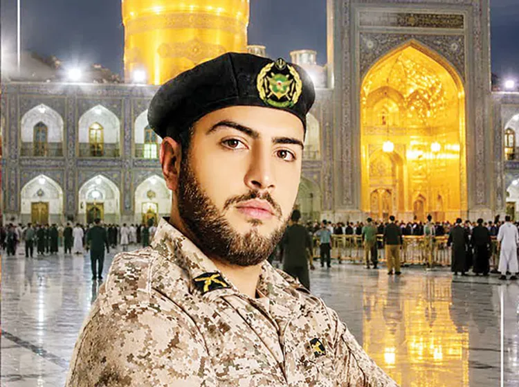مرد میدان، پسرِ لاله‌ها