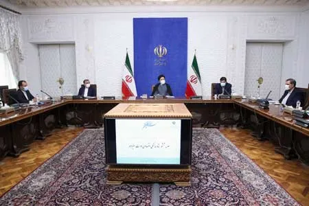 از نظرات نخبگان و ظرفیت‌های تشکل‌های اقتصادی برای نظارت بر زنجیره تامین کالا استفاده شود