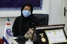 اهدای نشان سفیر مدرسه‌سازی به «پوران درخشنده»
