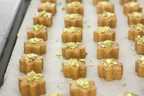 طرز تهیه شیرینی «نخودچی»