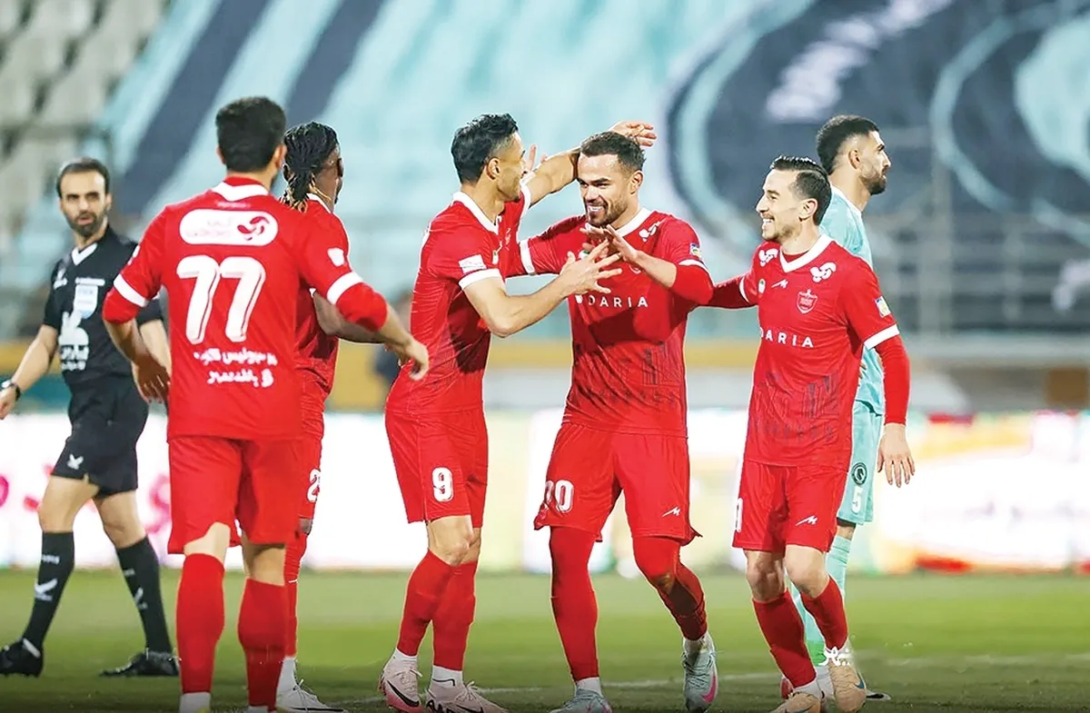 اولین صدرنشینی پرسپولیس با اوسمار