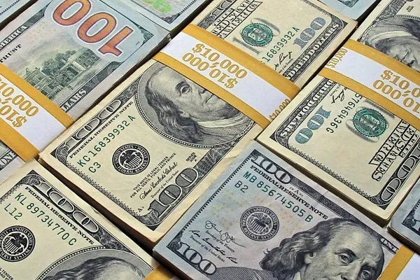 قیمت دلار و قیمت یورو در صرافی‌ها امروز ۹۹/۰۷/۲۷|دلار صرافی در مرز ۳۲ هزار تومان