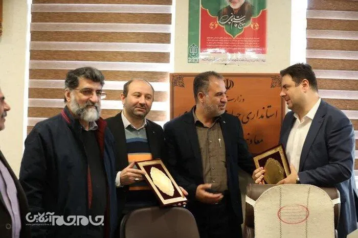 معاون وزیرارتباطات و فناوری اطلاعات: فیبرنوری برای پنج میلیون خانوار در کشور انجام شد 