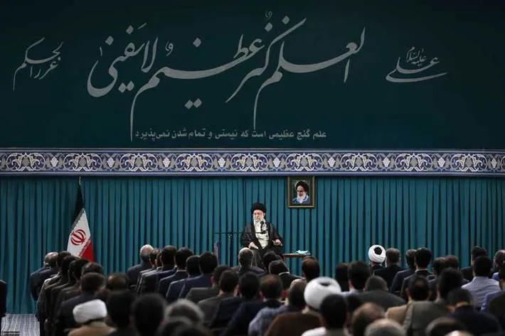 پیشرفتهای ۴۰ساله نشان‌دهنده صحت تحلیل انقلاب از جهان در مقابل تحلیل غربگراها است