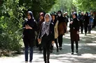 زنان تا فراهم شدن شرایط در خانه بمانند