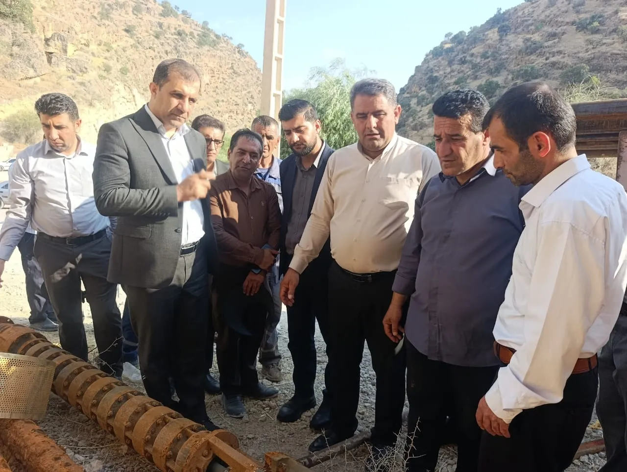 تعویض پمپ و لوله چاه آبرسانی پاتاوه پس از ۲۵ سال