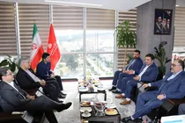 تسهیل تأمین مالی تولید؛ نشست مشترک مدیرعامل پگاه گلستان و مدیر شعب بانک ملت استان