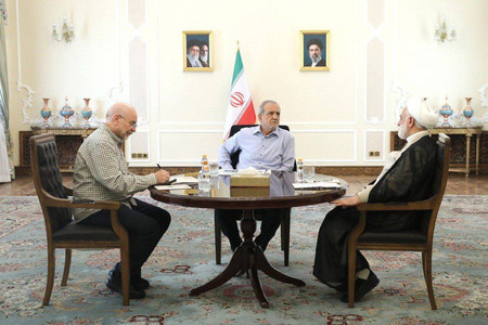 تاکید سران قوا بر هم‌افزایی و هماهنگی برای پیشبرد امور کشور