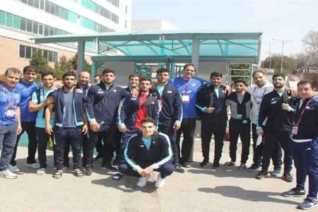 آزادکاران ایران با کسب ۸ مدال رنگارنگ قهرمان آسیا شدند