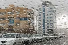 بارش باران در محورهای ۱۴ استان | ترافیک نیمه‌سنگین در جاده چالوس