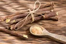 سرطان را با مصرف این گیاهان از خود دور کنید