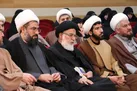 علما باید گره های فکری را برای مردم تبیین کنند