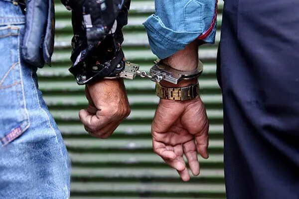۲ تن از عاملان رعب و وحشت در جنوب تهران دستگیر شدند
