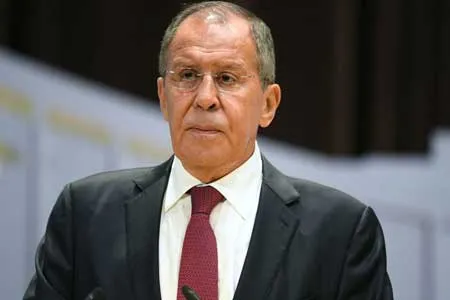 بحران افغانستان راه حل صلح آمیز دارد