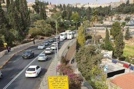 زخمی شدن ۳ صهیونیست در قدس اشغالی