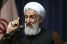 مسئولین نباید امت را از یکپارچگی به دو قطبی برسانند