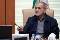 هیچ قدرتی نمی‌تواند مردم ایران را تسلیم کند