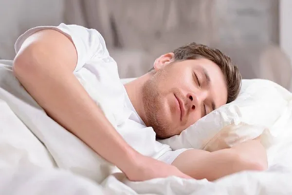 ۴ توصیه علمی برای داشتن یک خواب آرام و دلنشین