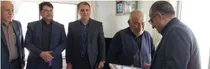 تجلیل از مقام شامخ شهدا در دیدار رئیس سازمان مدیریت و برنامه‌ریزی استان تهران و فرماندار فیروزکوه با خانواده شهید علی آهنگر