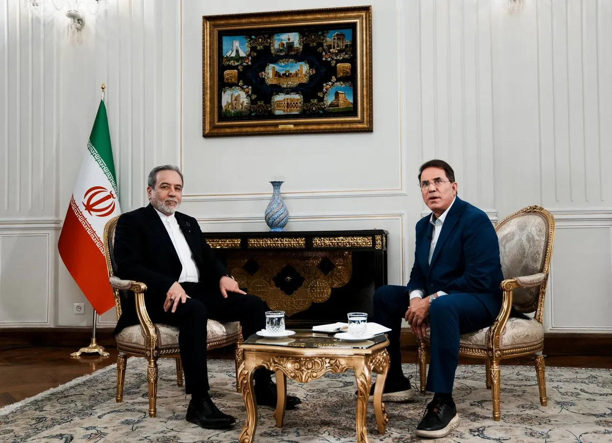 عراقچی: هم برای دفاع از خود هم برای راه حل دیپلماتیک آماده‌ایم