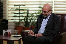 کارگران و صنعتگران ستون فقرات دفاع مقدس هستند