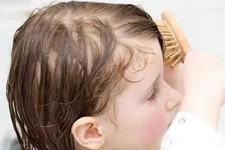 نکاتی در مورد شست‌وشوی موی کودکان