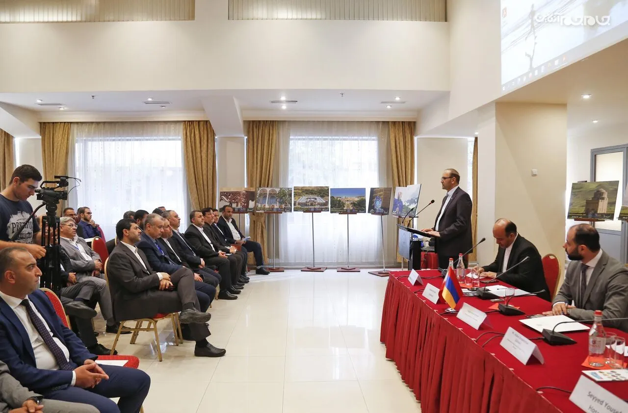 دولت جمهوری اسلامی ایران برای توسعه روابط با همسایگان جدی است