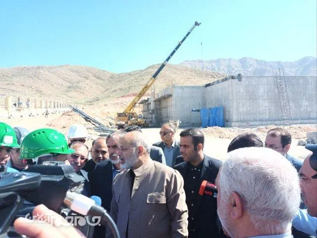 تلاش برای انجام اخذ رای الکترونیکی در تعدادی از کلانشهرها در انتخابات

 