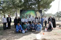 مديران و كاركنان پالايشگاه اصفهان   به یاد رهبر شهید  انقلاب و دختران میناب نهال کاشتند